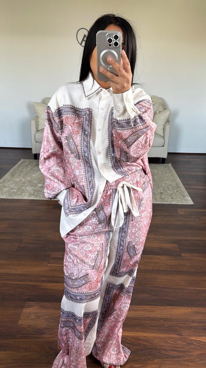 Pantalon fluide à motifs