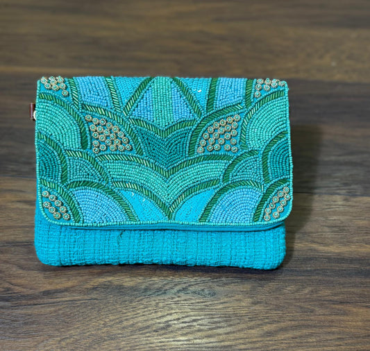 Pochette perlée à rabat