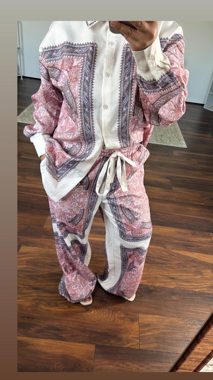 Pantalon fluide à motifs